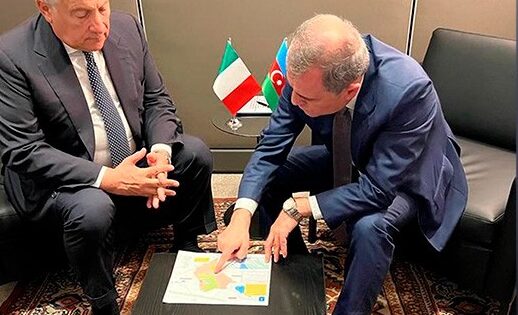 Ceyhun Bayramov İtaliya XİN başçısı ilə görüşüb 7 image-ceyhun-bayramov