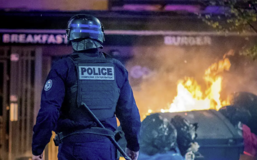Çilidə iğtişaşlarda iştirak etdiyinə görə 100-dən çox adam saxlanılıb 1 image-cili-polisi