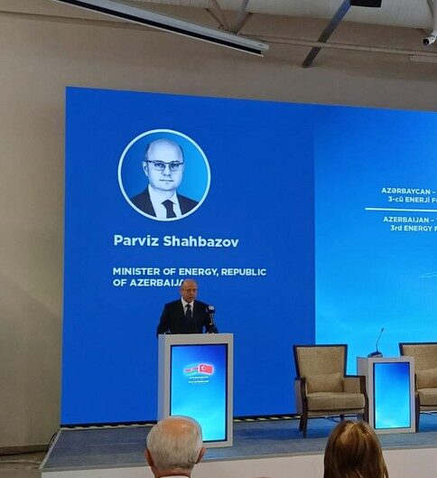 Naxçıvanda Azərbaycan-Türkiyə 3-cü Enerji Forumu işinə başlayıb 1 image-foto5