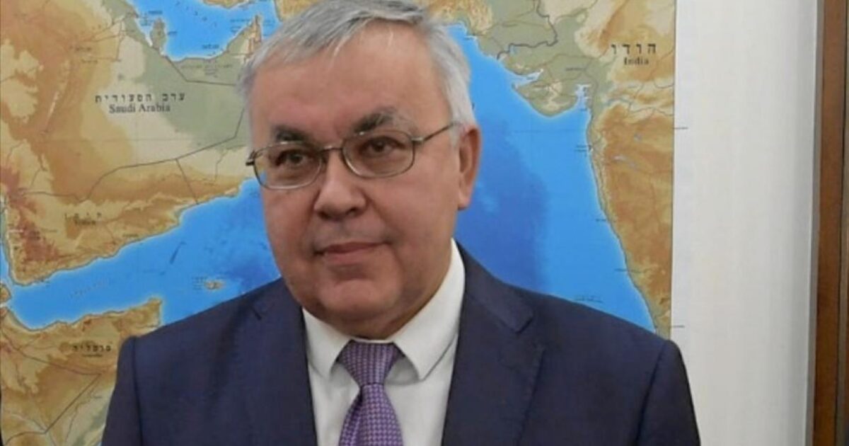Rus diplomat: "ABŞ və Kanada turnesi Zelenskinin Qərbdəki qəhrəmanlıq aurasını pozdu" 1 image-sergey-versenin
