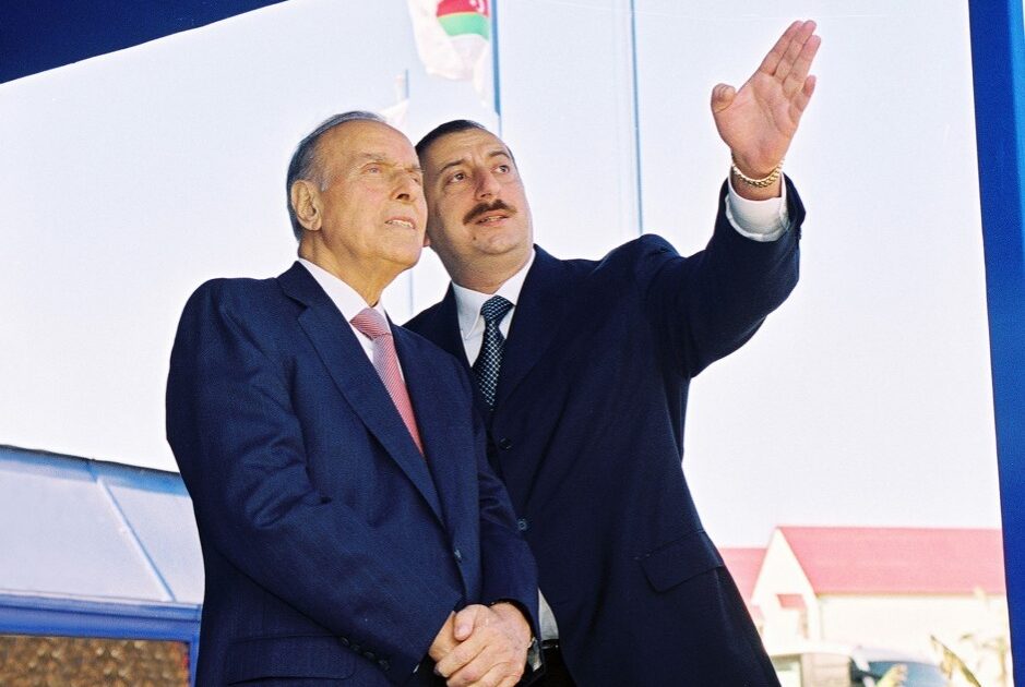 image-heyder-eliyev-ve-ilham-eliyev