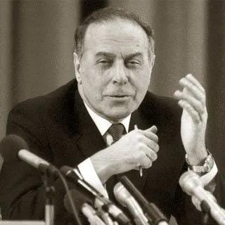 Ulu Öndər Heydər Əliyevin fəaliyyətində əlamətdar tarixlər 1 image-heyder-eliyev2