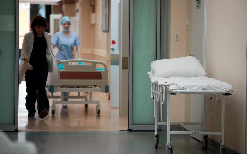 Yataqxanada kütləvi zəhərlənmə - 130 tələbə xəstəxanaya yerləşdirildi 1 image-xestexana-2