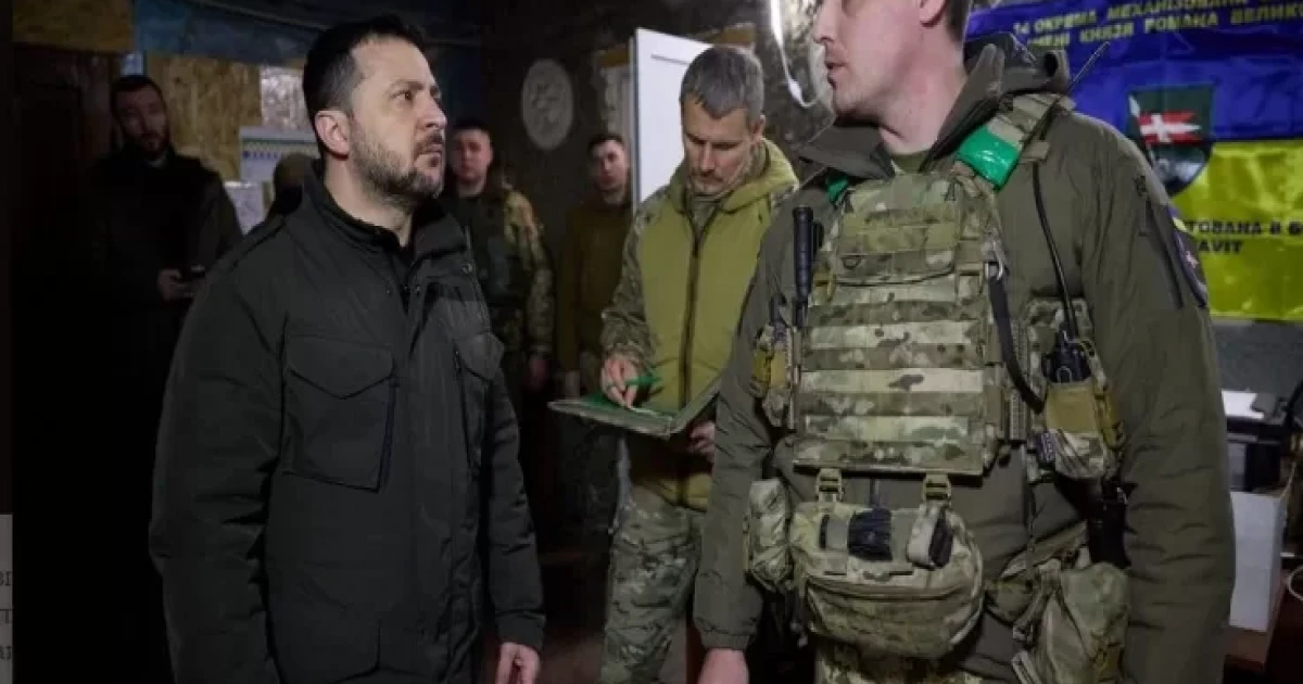 Zelenski cəbhə xəttinə gedib 1 image-1708346279124392307765d34ba7d580b