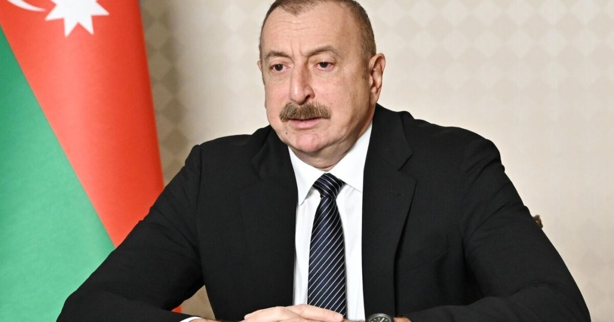 İlham Əliyev beynəlxalq konfrans iştirakçılarına müraciət ünvanladı 1 image-1703228917-prezident