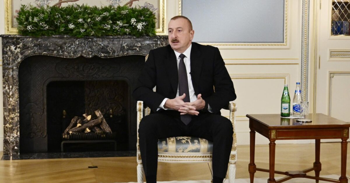 Prezident Aİ-nin energetika məsələləri üzrə komissarını qəbul etdi 1 image-1709278769-1577108201_president_musahibe_231219_1
