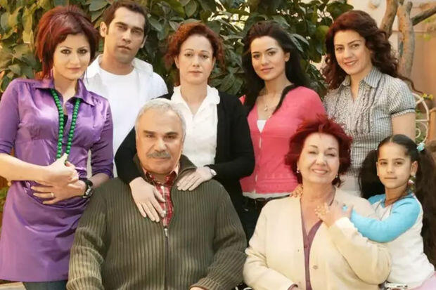 "Yaprak dökümü "nün məşhur aktrisası tanınmaz halda - FOTO 2 image-yaprak_dokumu_1175353
