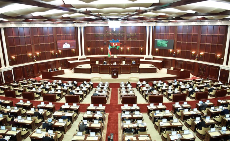 YAP-dan təşəbbüs: Parlament buraxılsın 1 image-yap