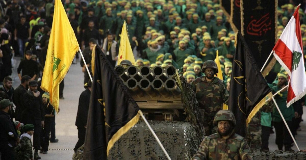 Hizbullah İsrailə 100-dən çox raket atıb 1 image-eae3995d-8223-4a28-bce1-21e5e98ff521