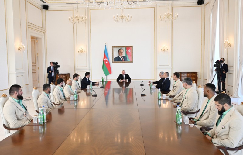 Prezident Olimpiyada qaliblərimizi qəbul etdi - YENİLƏNİB+VİDEO 21 image-5