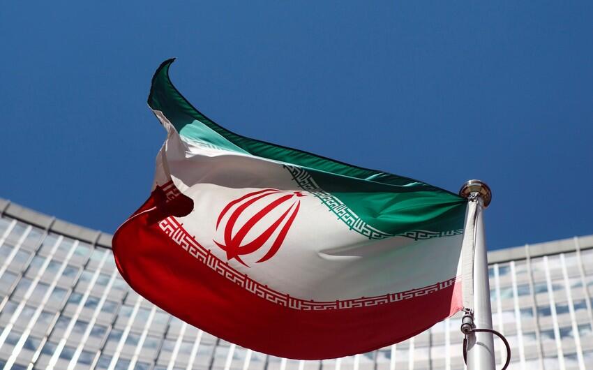 İran hava məkanını bağlayır? Tehrandan bildiriş alındı 1 image-iran_bayragi