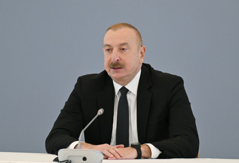 İlham Əliyev tam orta məktəbin açılışında 1 image-resmi0009