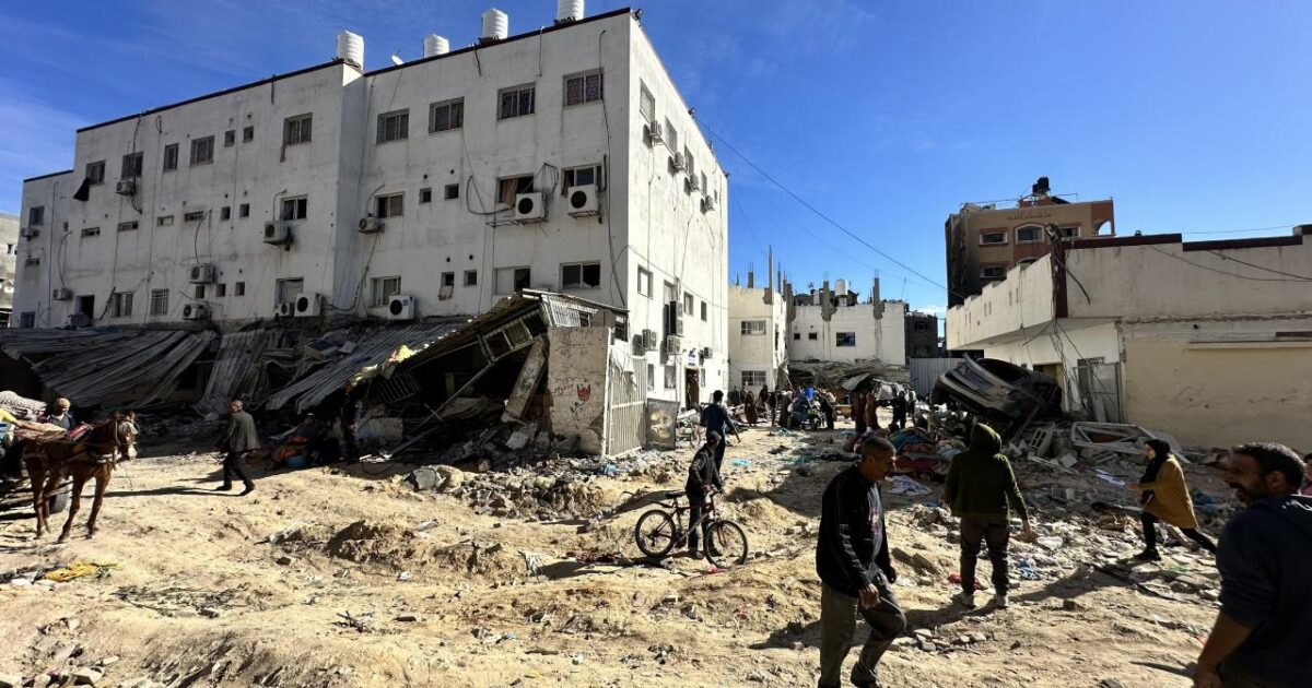 İsrail Ordusunun Hədəfi - Qəzza Zolağında Kemal Advan Xəstəxanası Vuruldu 1 image-kemal-advan-hospital-in-gaza-aa-2157800
