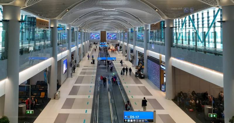 Bu məşhur aeroportda saxlanıldı: Axtarışda imiş - FOTO 2 image-whatsapp_image_2024_11_11_at_1648231731329322