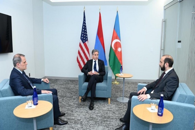 Bayramovla Mirzoyanın niyə görüşmədiyi məlum olub 1 image-675193bd0f548675193bd0f5491733399485675193bd0f546675193bd0f547jpg-1733399648