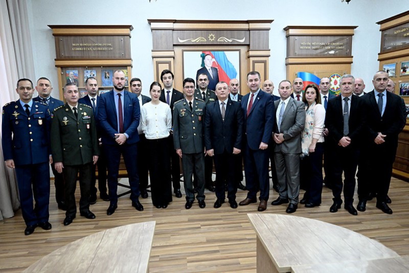 Gürcüstan nümayəndə heyəti Bakıda hərbi təhsil müəssisələrində olub 13 image-675c34c776287675c34c7762881734096071675c34c776285675c34c776286jpg-1734096540