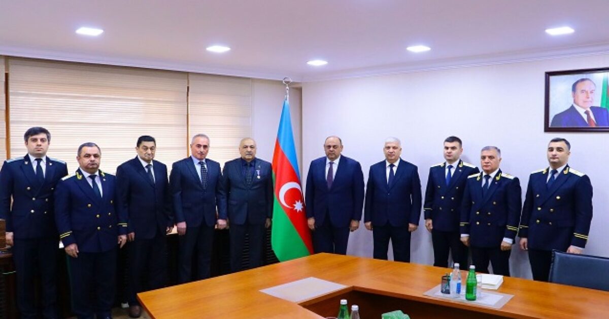 Üç prokurorun qulluq keçməsinə xitam verildi - FOTOLAR 1 image-5