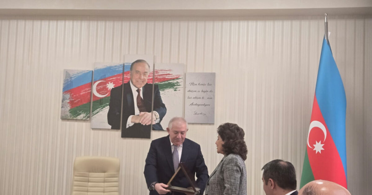 İnsan alverinə qarşı mübarizə mövzusu müzakirə olunub – FOTOLAR 5 image-1