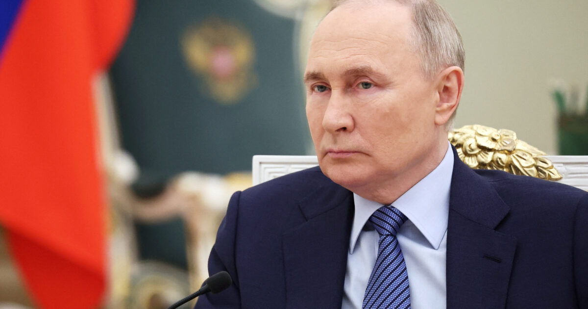 Rusiya Prezidenti Çinə Rəsmi Səfərini Planlaşdırır 1 image-russian-president-vladimir-putin-meets-with-winners-of-the-leaders-of-russia-national-management-competition-in-moscow