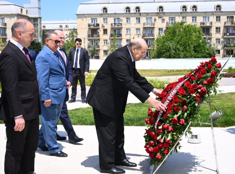 Misir Senatının sədri Zəfər parkını ziyarət edib 9 image-68343c8f9187f68343c8f91880174825383968343c8f9187d68343c8f9187ejpg-1748254188