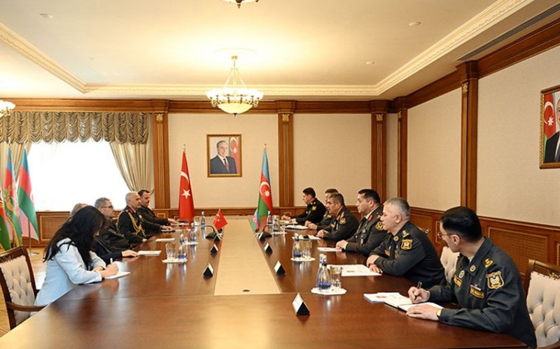 Azərbaycan-Türkiyə hərbi əməkdaşlığı müzakirə olunub 1 image-6984d867-3804-3757-b402-cf0571be09b7_850jpg-1747828404