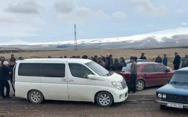 Gömrük gərginliyi: Gürcüstan erməni yük maşınlarını dayandırdı 1 image-20png-1749657008