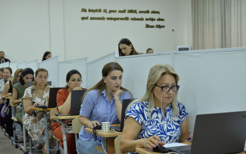 İmtahanda telefondan istifadə edən müəllimlər cəzalandırılır 1 image-99044bc6-dfcd-4aa3-91bf-6973585373a9jpeg-1750874717