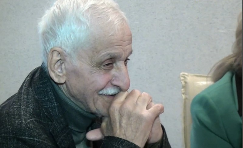 image-1755678499_250305-arif-ebduloglu-metbuat-surasi-resad-mecid-qizil-qelem-3