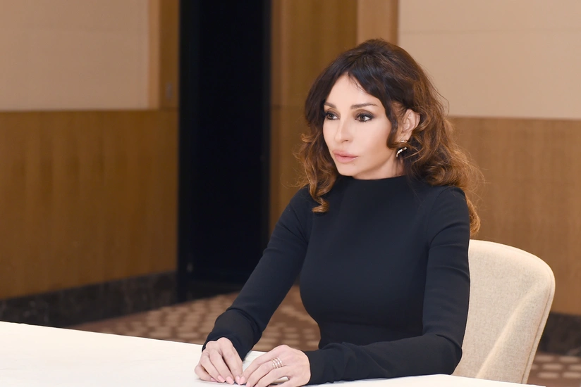 Mehriban Əliyeva Cabir İmanovun ölümü ilə bağlı başsağlığı verib - FOTO 1 image-42834534-225d-34e3-8651-23badbc45225_825
