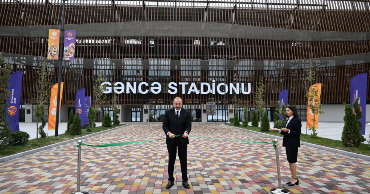 Prezident İlham Əliyev Gəncə şəhər stadionunun açılışında iştirak edib - FOTOLAR 31 image-68d7b8704962668d7b87049627175896792068d7b8704962468d7b87049625