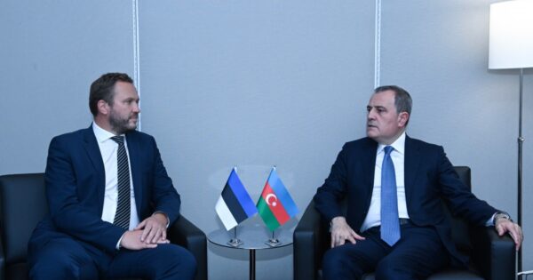 image-b682ebc4-7a1e-4c2e-a1a2-2688376d0936