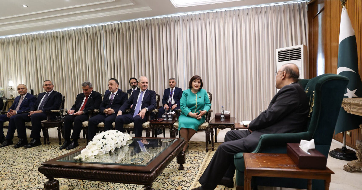 image-68ed2d23caf3268ed2d23caf33176037405168ed2d23caf2d68ed2d23caf30