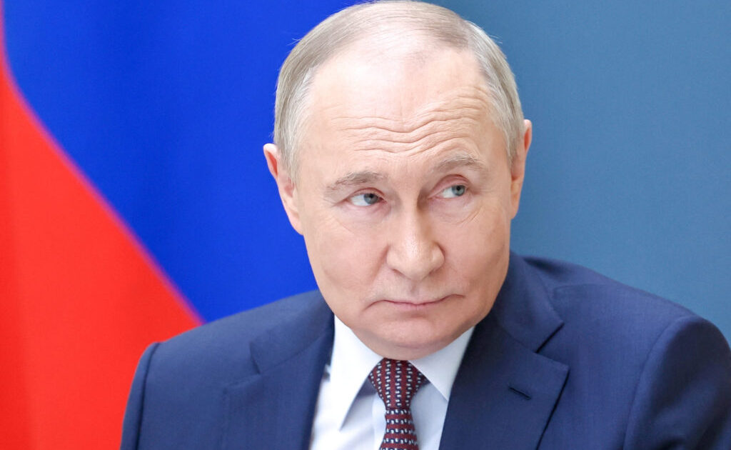 image-russian-president-putin-meets-with-members-of-the-delovaya-rossiya-business-russia-national-public-organisation-in-moscow