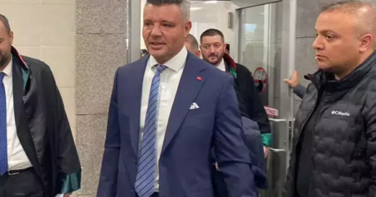 Aylıq gəlirini açıqladı - 5 milyon... 1 image-saran