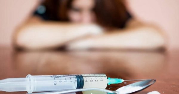 Övladlarının qəyyumluğu ona verilən ana "narkomandır"? - Çarəsiz ata FƏRYAD ETDİ 2 image-img_1736