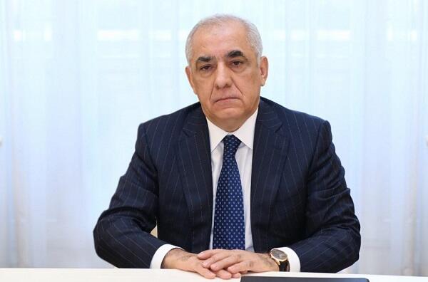 Baş nazir sərəncam imzaladı 1 image-eli-esedov-yeni-5