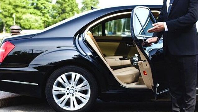 Xidməti maşından şəxsi maraqlar üçün istifadə qadağan olunur